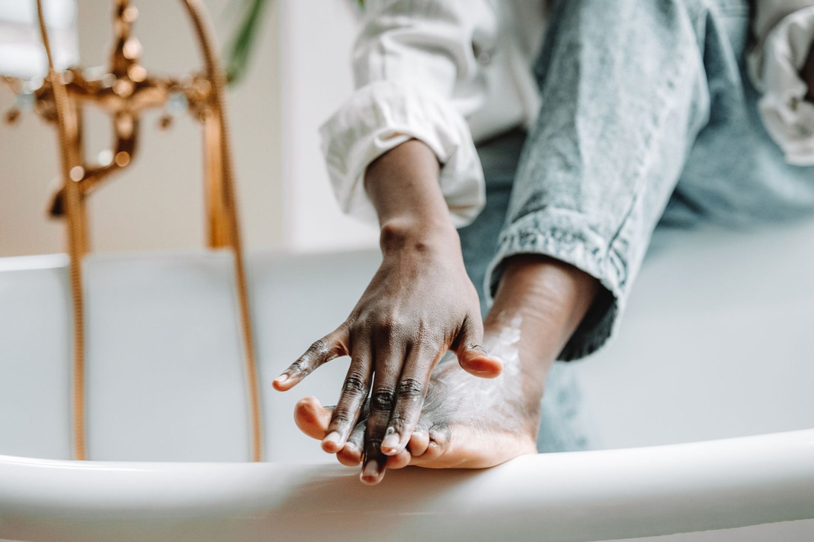 How to Heal Sore Feet Overnight: A Recovery Guide